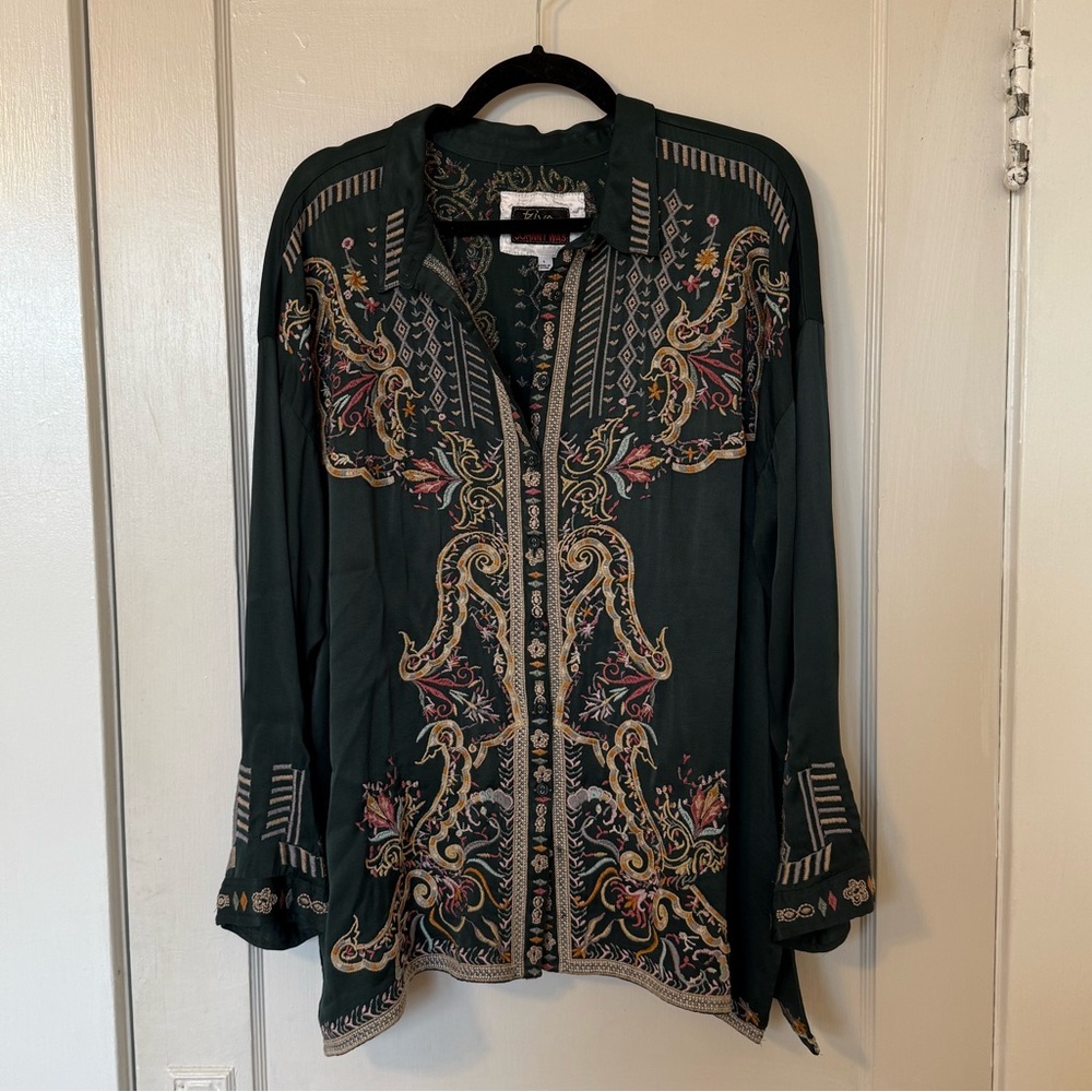 Johnny Was Satin Tandit Blouse - Like New
